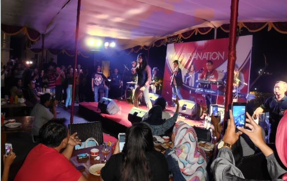 MNC Play Hadir di 1st Anniversary Pizza e Resto Valle Semarang