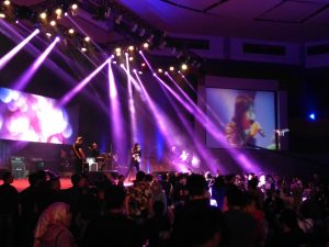 MNC Play Fasilitasi Baladewa untuk Bernostalgia di Exclusive Concert Dewa 19 feat Ari Lasso Once Mekel