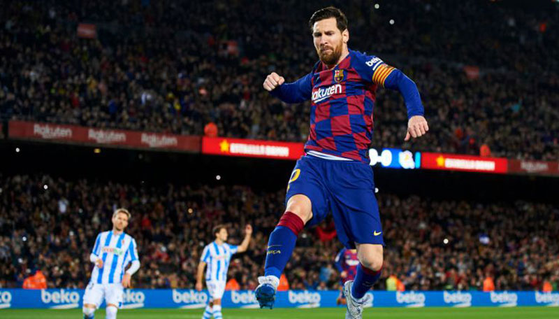 Messi sukses melampaui rekor Barcelona