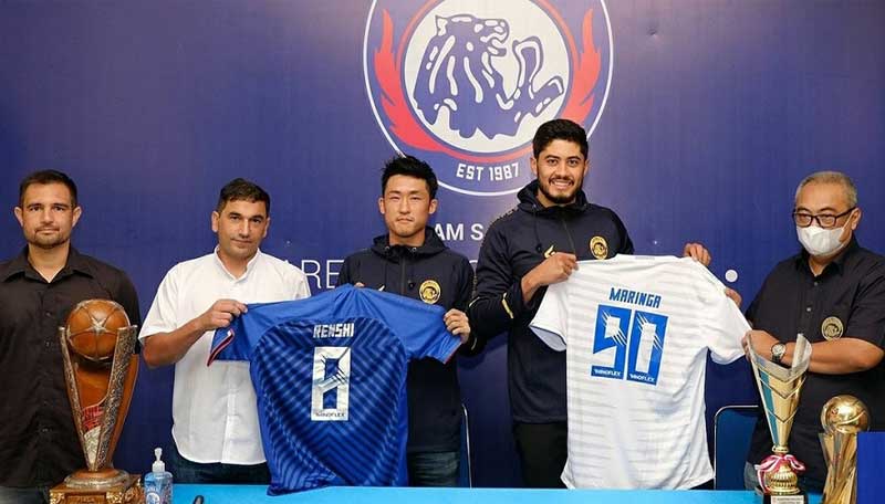 Arema FC memperkenalkan dua pemain asing barunya