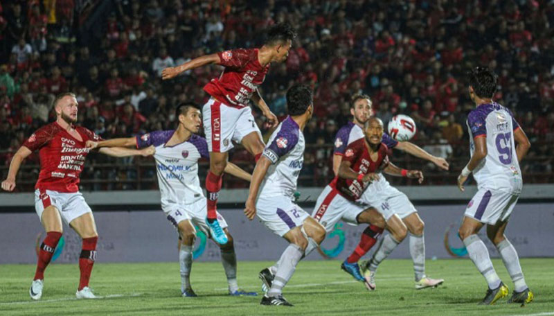 Bali United vs Persita Tangerang di Liga 1 2020